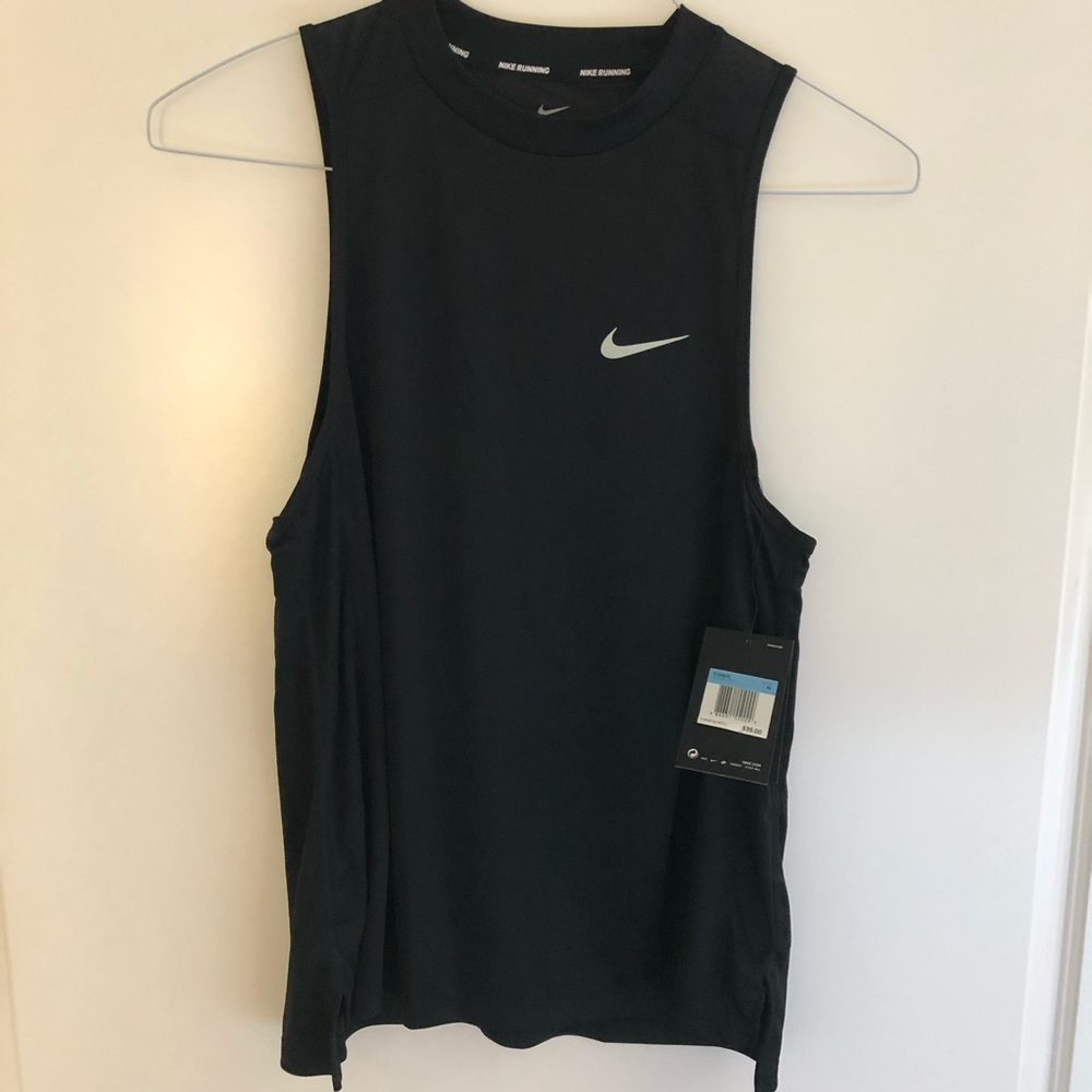 NWT Nike Dri-Fit Running Top Perfect Condition